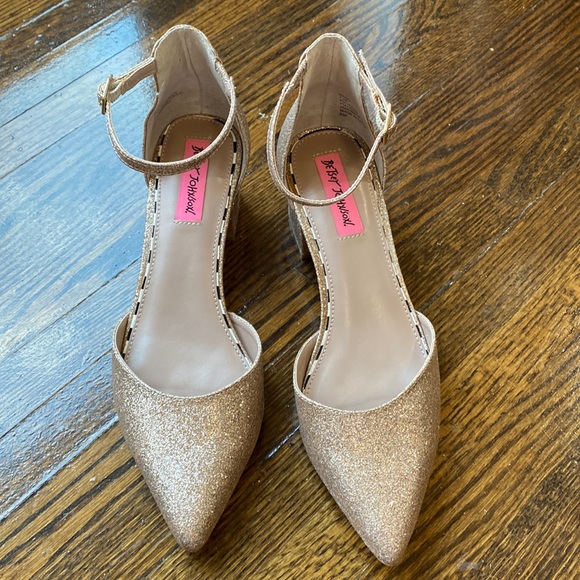Betsey Johnson Shoes - Betsey Johnson Shoes